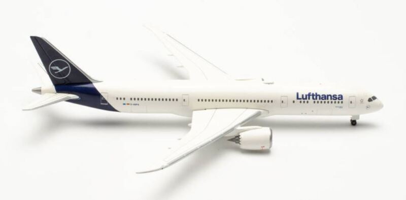  Boeing 787-9 Lufthansa 1:500 535946. # 2 hobbyplus.ru