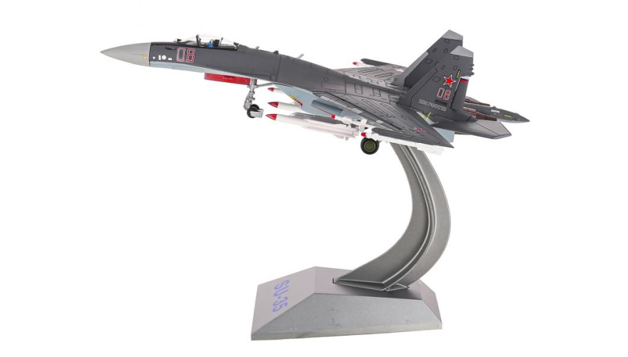    -35,  1:72 ,   32 . The model of the Russian Su-35 fighter, scale 1:72 metal, the length of the model is 32 cm.