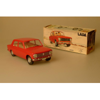 ���������� ���-2101, � ������������ ������� ������� 1:13 AUTOEXPORT USSR, ��������� � ���� 70 ����. ��������: ����� 30 ��. ������ 13 ��. ������ 10,5 ��.