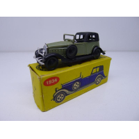 ���������������� ������� ���������� HISPANO SUIZA  1934 ����. ����������� � ������ ESTETYKA � 80 �����.