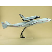 ������ �������� ��-225 (�1:144, 