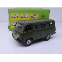 ������ ���������� ��� 452�, ��������� � ������ 90 �., ������, ������� 1:43.  ����������� �����. 