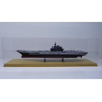 ������ ����������� �������� ������������ �������� � ������� ��������. � ���������� �����.  The model of the Russian heavy aircraft-carrying cruiser 