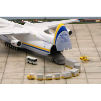 ������ ������� ��-225 ���� ������� 1:200 �� UR-82060, ����� 40 ��. 