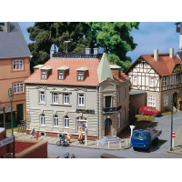 ����� ��� � �������, � �������� ������ HO ������� 1:87 16 �� AUHAGEN ������� 12269.