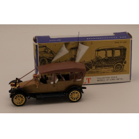 ������������� ������ ���������� �����-���� 1912 �. ������ �24/40  ����� �������, ���� �����, ������� 1:43. ������� � ���� 80 ����.